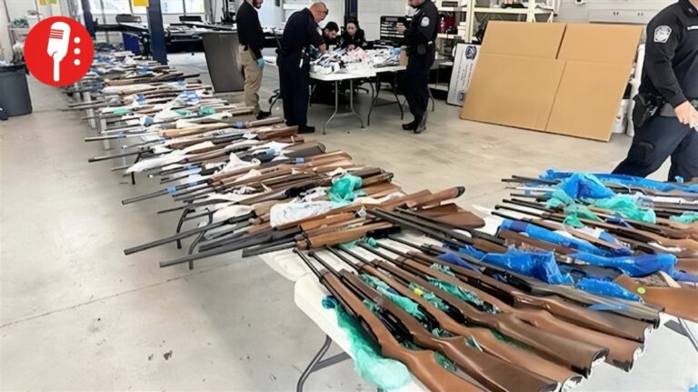 Incautan 400 armas en la frontera de Texas con destino a México
