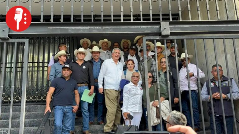 Transportistas y campesinos concluyen segunda mesa con Gobernación; persiste el diálogo
