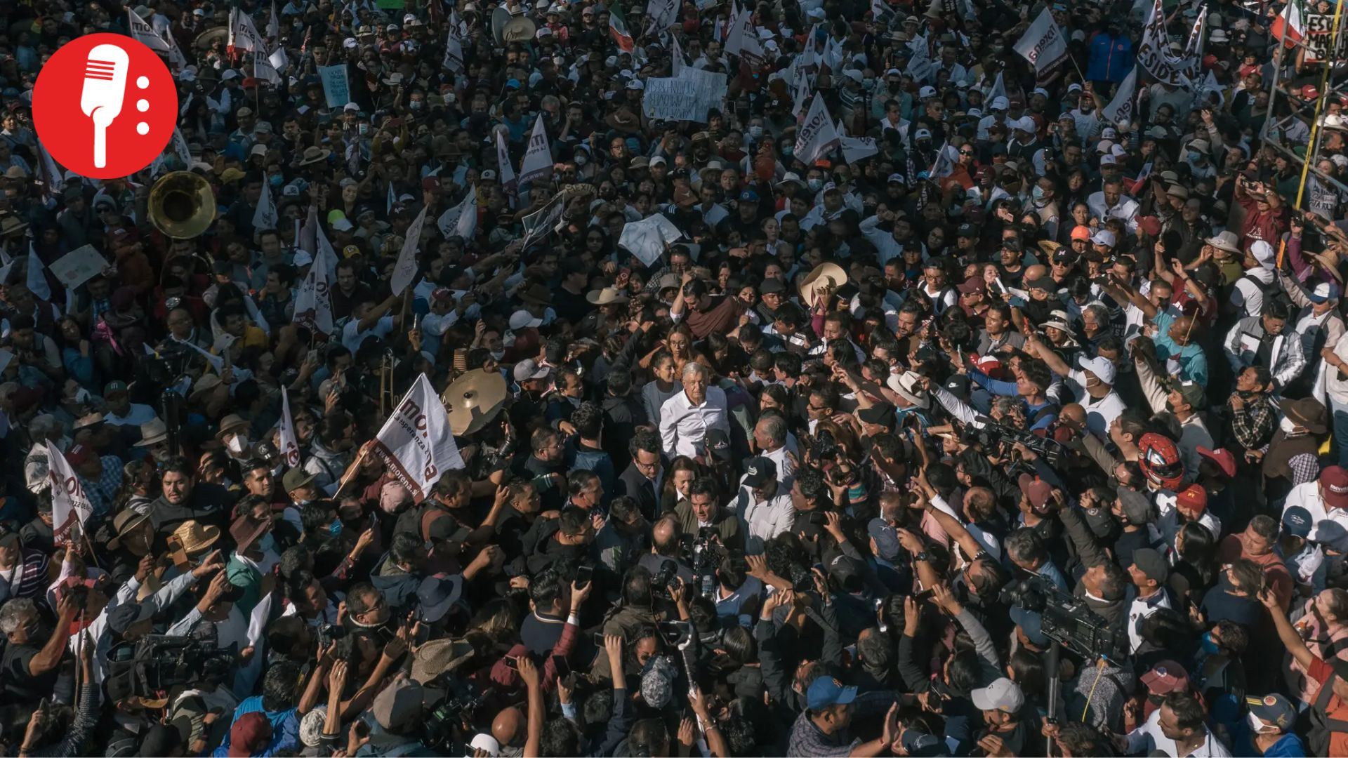 A tres años de la marcha más grande de la historia: el Zócalo vibró con López Obrador
