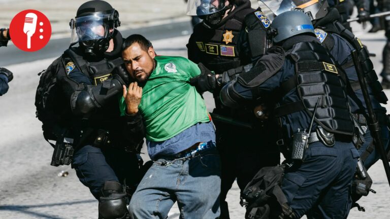 ICE ofrece 300 dólares por cada migrante localizado y dispara alerta por cazarrecompensas privados