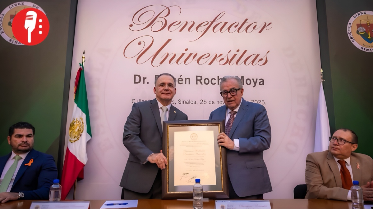 Rocha recibe distinción Benefactor Universitas