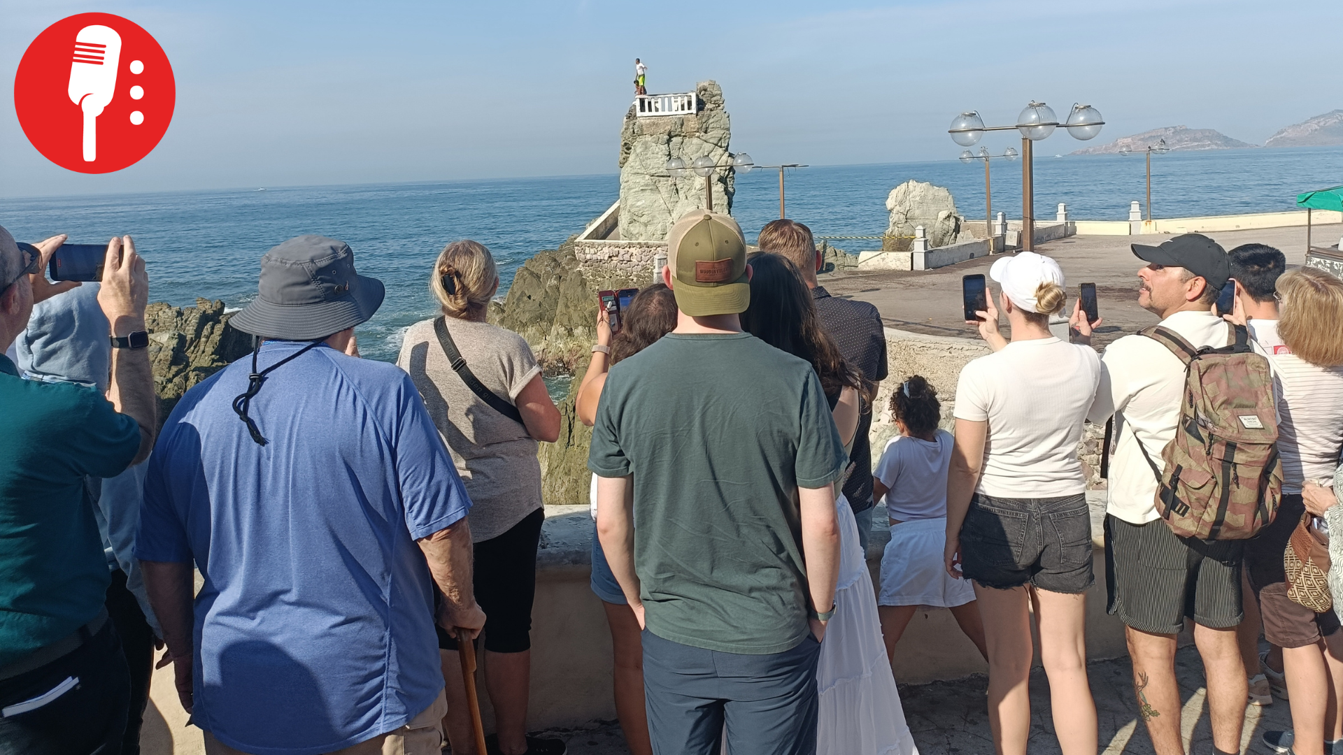 Mazatlán recibe a más de 12 mil cruceristas en última semana de 2025