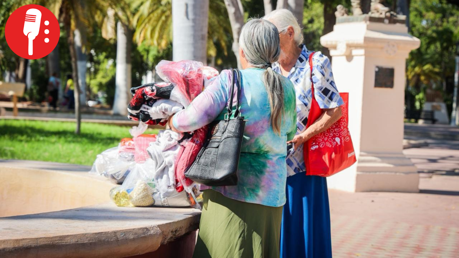 SEBIDES refuerza apoyo a familias desplazadas de Badiraguato en Culiacán