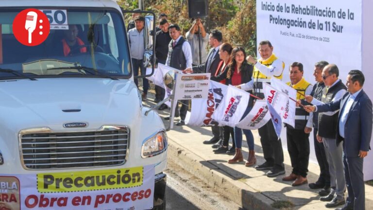 Gobierno de Puebla pavimenta 33 vialidades metropolitanas con recursos recuperados