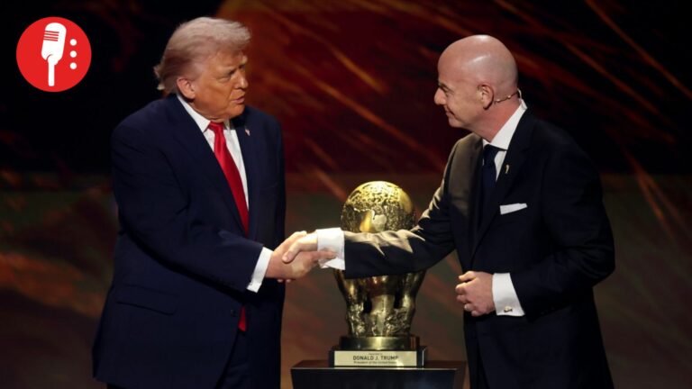 Exigen investigar a Gianni Infantino por su premio de “paz” otorgado a Trump