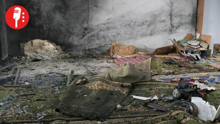 Explosión en mezquita de Homs deja ocho muertos y reaviva tensiones sectarias en Siria