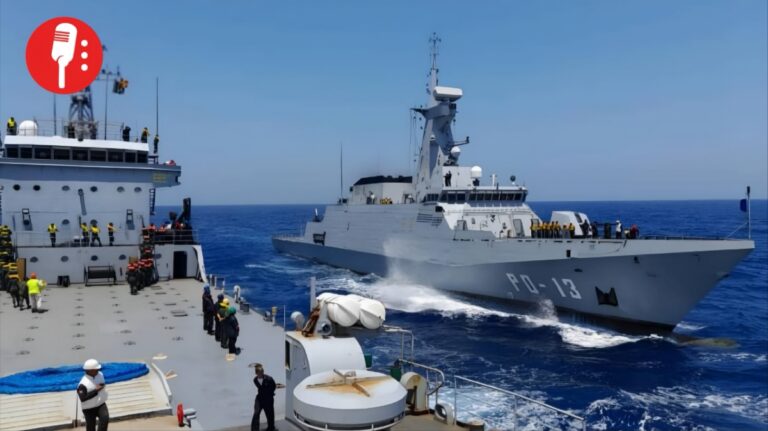 Armada venezolana protege envíos de petróleo