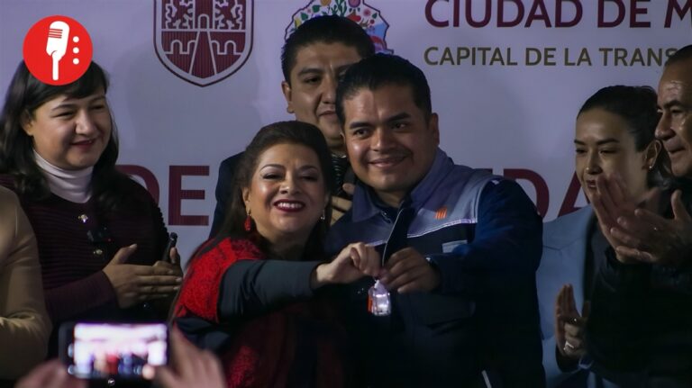 Trabajadores del Metro reciben vivienda digna en tres alcaldías de la capital