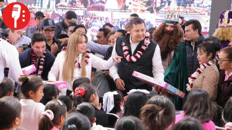 Alejandro Armenta celebra Día de Reyes con comunidad nahua en Puebla