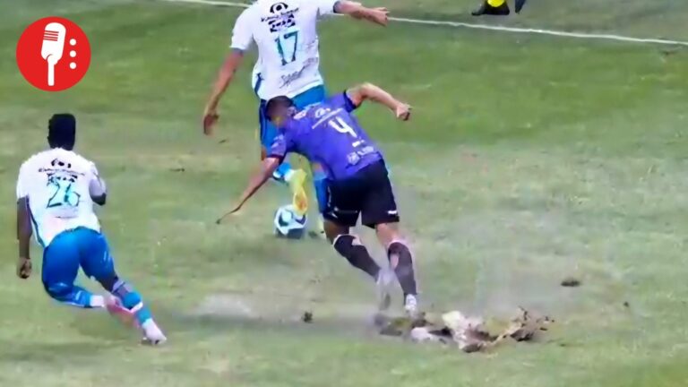 Gobierno de Puebla exige reparación inmediata del césped del Estadio Cuauhtémoc tras daños en partido