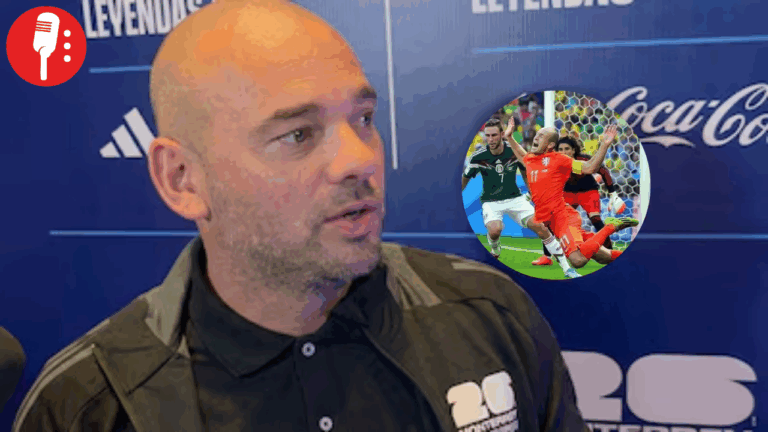 Wesley Sneijder admite que no era penal ante México en Brasil 2014