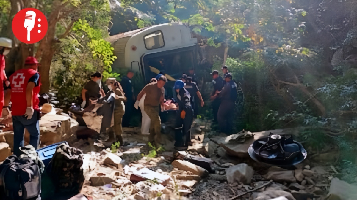 Asciende a 14 muertos por descarrilamiento en Oaxaca