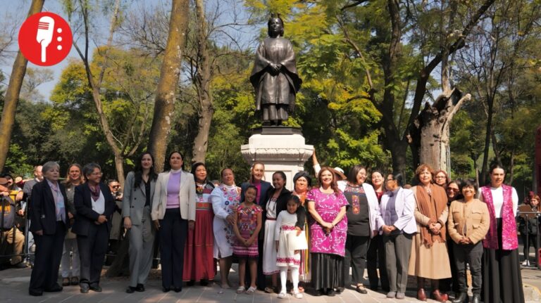 Reconocimiento a mujeres indígenas en Paseo de la Reforma