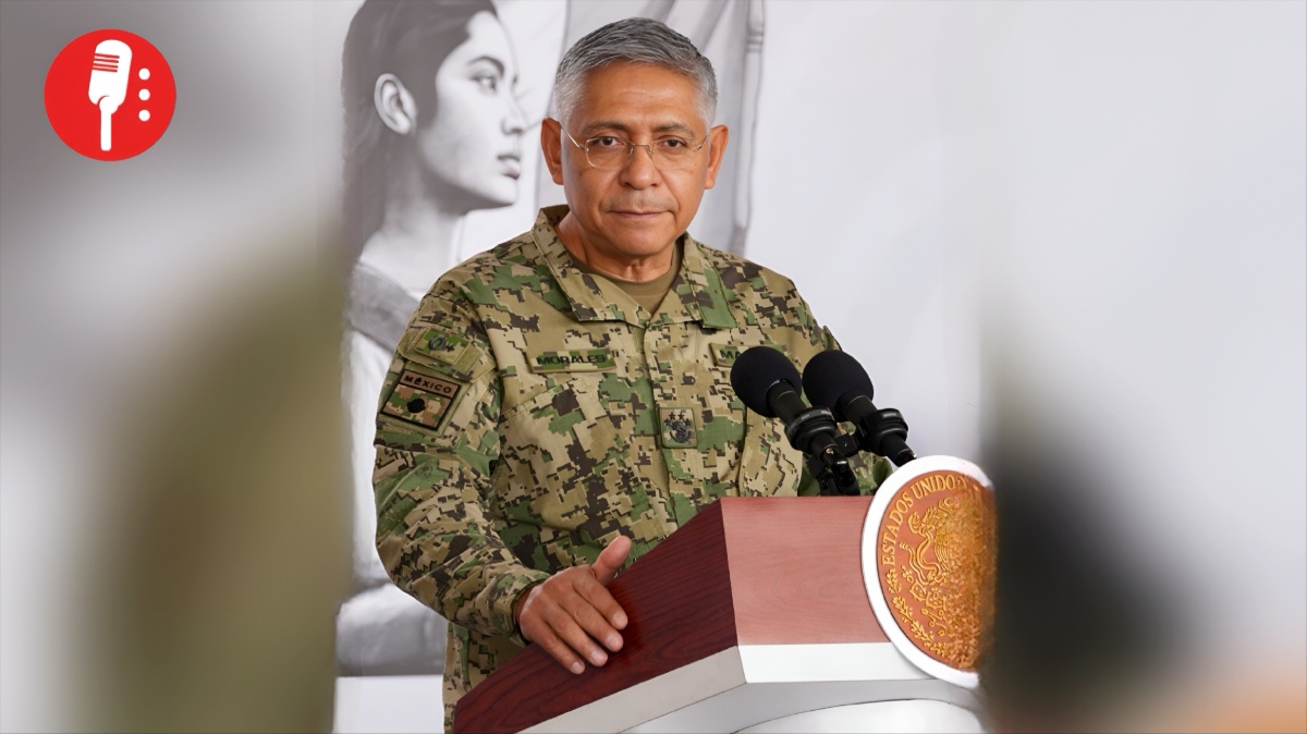 Marinos cesados por faltas laborales, no por huachicol fiscal