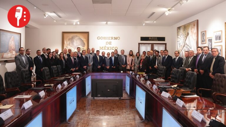 Sheinbaum presenta un plan para impulsar la industria automotriz
