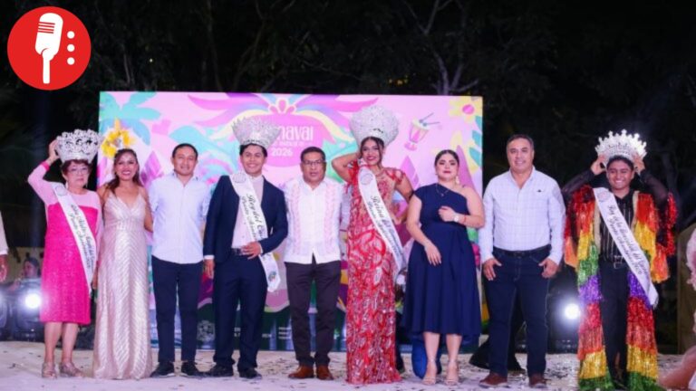 Playa del Carmen inicia Carnaval de Puerto Aventuras 2026 con coronación de soberanos