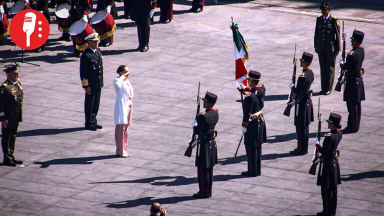 Sheinbaum reivindica la lealtad histórica y llama a la unidad nacional en el Zócalo