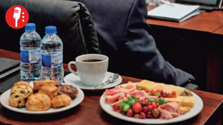 Senadores gastan más de 21 millones de pesos en café y alimentos durante 2025