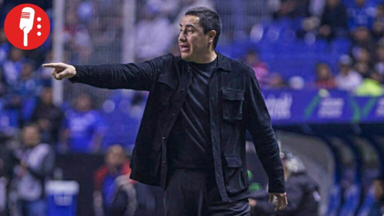 ¿Se va Efraín Juárez de Pumas?
