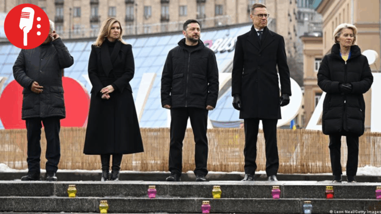 Ucrania conmemora cuatro años de guerra con respaldo europeo en Kiev