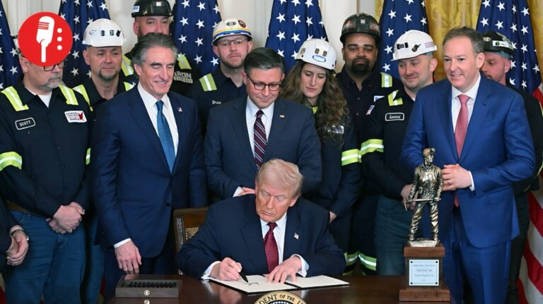 Trump favorece el carbón: ordena al Pentágono comprar electricidad de centrales térmicas