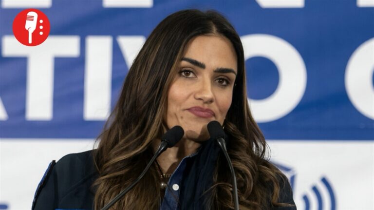 A pesar de shows, escándalos y corrupción, Alessandra Rojo busca la reelección
