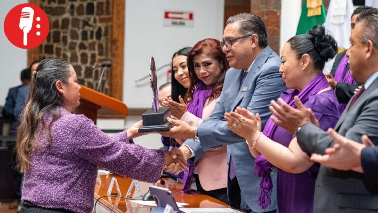 Cabildo de Toluca reconoce a mujeres que inspiran y transforman la ciudad