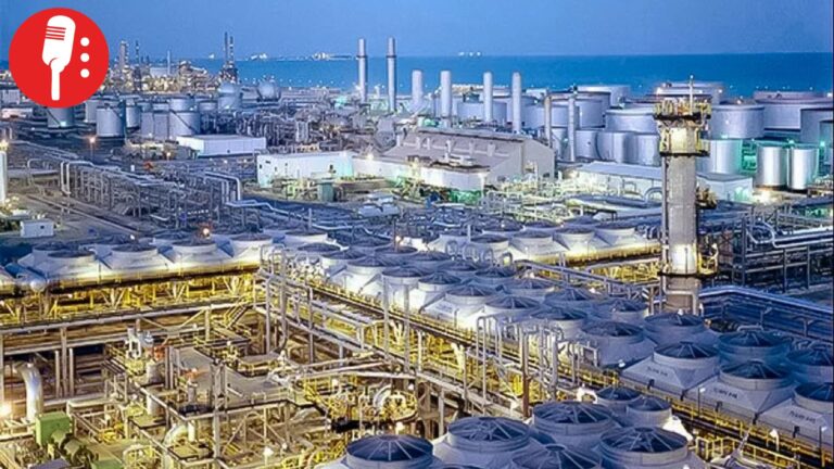 Bloqueo en estrecho de Ormuz provoca recorte de producción petrolera en Arabia Saudita