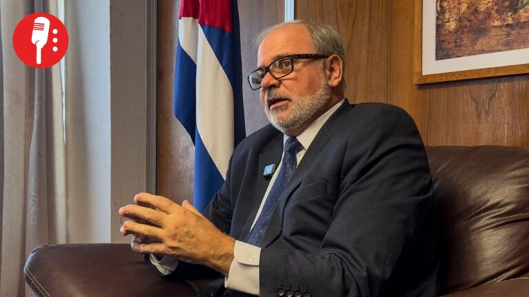 Embajador de Cuba acusa a TV Azteca de “mentir y desinformar” sobre supuesta venta de ayuda humanitaria enviada por México