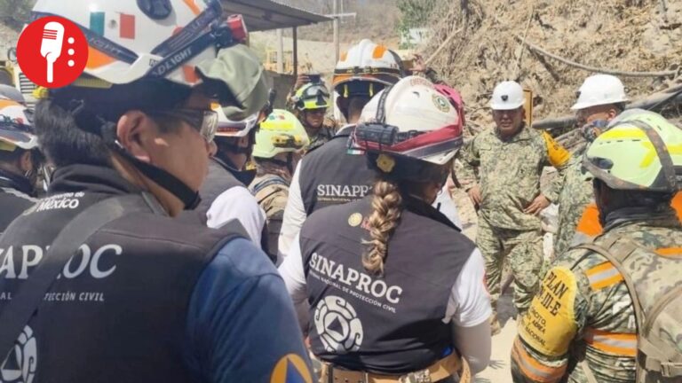 Rescatan con vida a primer minero atrapado en derrumbe de Santa Fe, Sinaloa