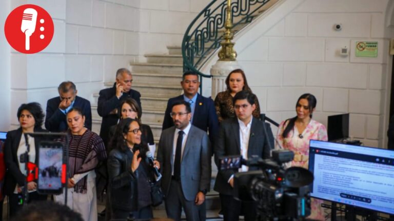 Diputados de CDMX muestran documentos filtrados de la Cuauhtémoc que responsabilizan a Alessandra por derrumbe de San Antonio