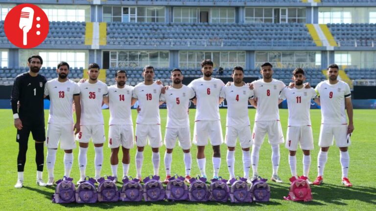 Irán homenajea a víctimas de bombardeos durante partido con Nigeria