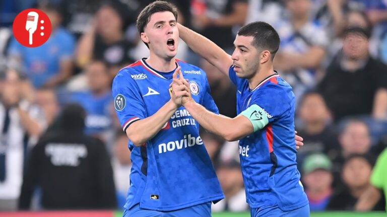 Cruz Azul remonta a Rayados en el Gigante de Acero y pega primero en la serie