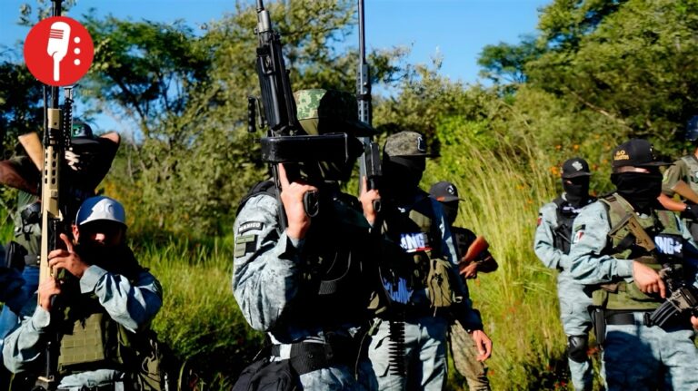 Acusan a propietario de armería por apoyar a cárteles de México desde EUA