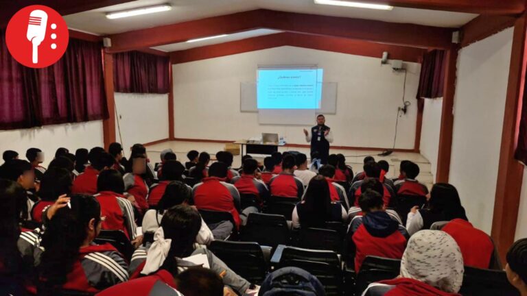 FGE Michoacán imparte pláticas de ciberseguridad a estudiantes de educación básica