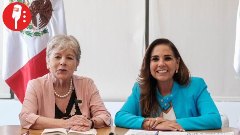 Gobierno de Quintana Roo combate sargazo con nuevo buque de alta capacidad