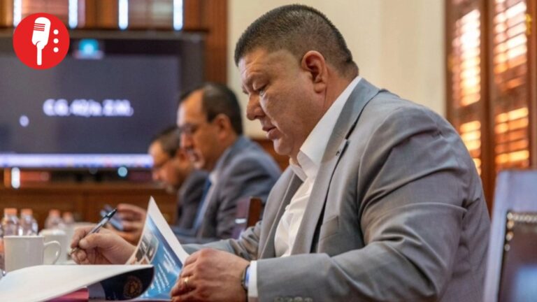 Fiscal de Chihuahua se contradice: cambia versión sobre agentes de EUA y exhibe fallas en operativo