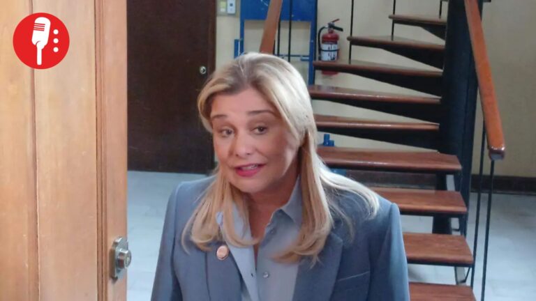 Maru Campos se escuda en acusaciones de EUA contra Rocha para no ir al Senado