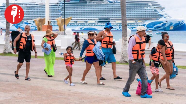 Turismo en Quintana Roo desborda playas y aeropuertos del Caribe en Semana Santa