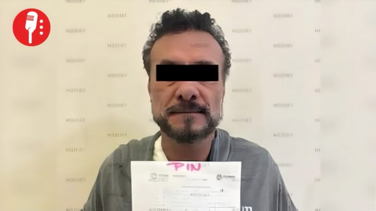 Alberto del Río obtiene libertad tras acuerdo por violencia familiar