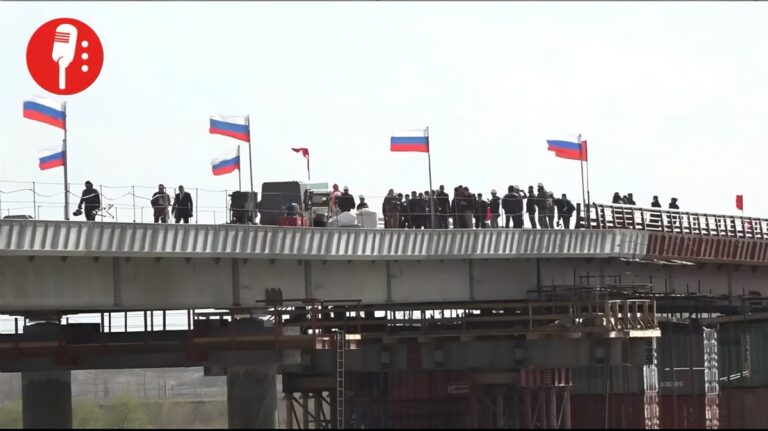 Rusia y Corea del Norte abren nueva conexión vial