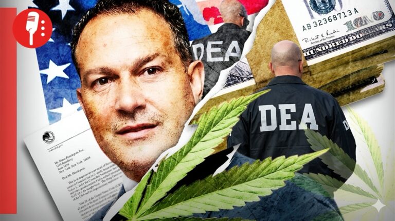 Director de la DEA brindaba con abogados de capos