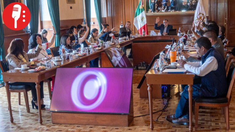 Cabildo de Toluca avala cambios a obra pública y apoyos sociales