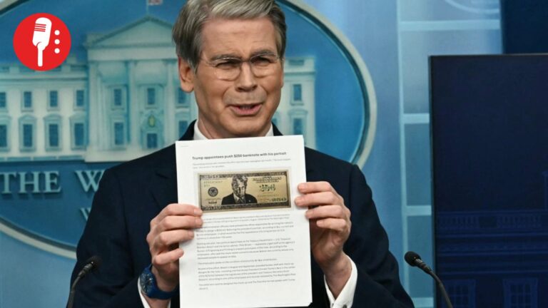 Planean imprimir billete de 250 dólares con rostro de Trump