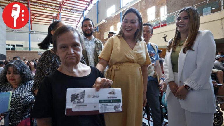Entrega Sinaloa 800 nuevas pensiones para personas con discapacidad en Culiacán