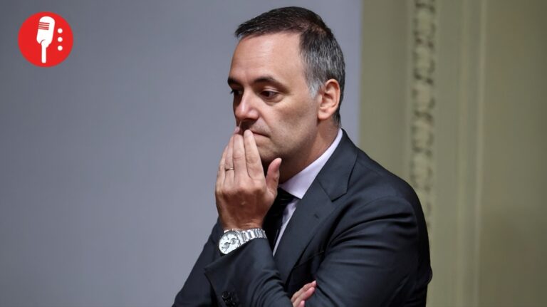 Escándalo en el Gobierno: Crecen las acusaciones contra Manuel Adorni