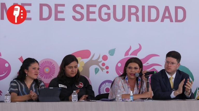 “Ajoloticemos la ciudad”: Brugada responde a críticas por color e imagen de Ciudad De México