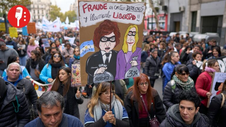 Crisis sanitaria en Argentina: miles marchan por hospitales públicos