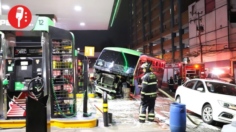 Fallas mecánicas provocan fuerte carambola en la Álvaro Obregón