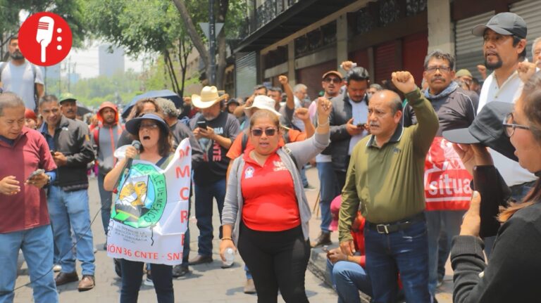Valla policial frena marcha magisterial en el centro de la capital